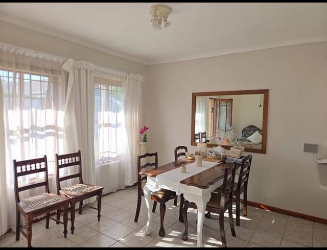 2 BEDROOM HOUSE FOR SALE IN VREDENBERG